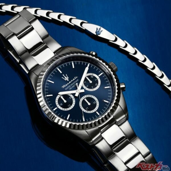 時計とブレスレットを組み合わせたスペシャルパック