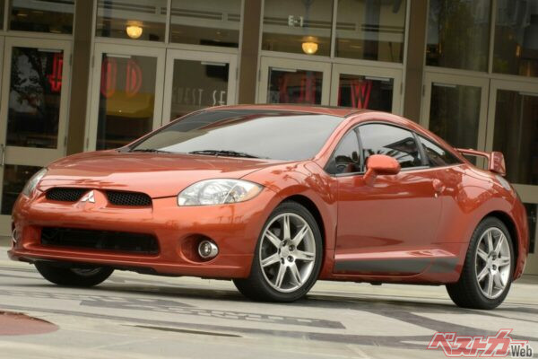 残念ながら4代目は日本に導入されなかったが、それでもそこかしこに三菱らしさを感じる意匠だ