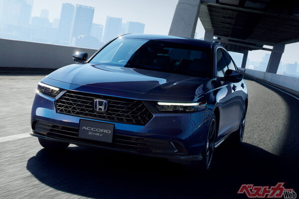 2025年5月に新グレード「e:HEV Honda SENSING 360＋」が追加されたホンダ アコード。ホンダ量販モデル初のハンズオフ機能を搭載する