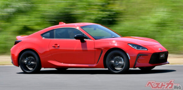 トヨタ GR86／スバル BRZ（写真はトヨタ GR86）