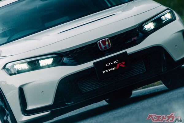 令和の時代にピュアスポーツカーが爆誕!!　ホンダ シビックタイプRが楽しすぎる件