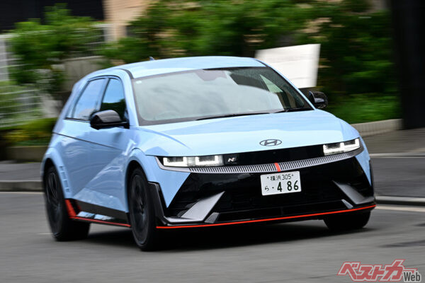 ヒョンデ アイオニック5N。DCTのような変速ショックを再現するなど、BEVの概念を覆した