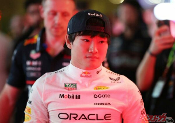 現在去就が注目されている角田裕毅だが、スーパーフォーミュラやスーパーGTを経験せず、FIA F2から直接F1に昇格した経歴を持つ