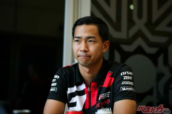 スーパーGT、スーパーフォーミュラを経験し、現在WECに参戦中の平川亮。2025年はアルピーヌF1チーム、ハースF1チームのリザーブドライバーとしてFP1で出走している