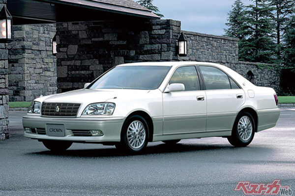 トヨタ クラウン