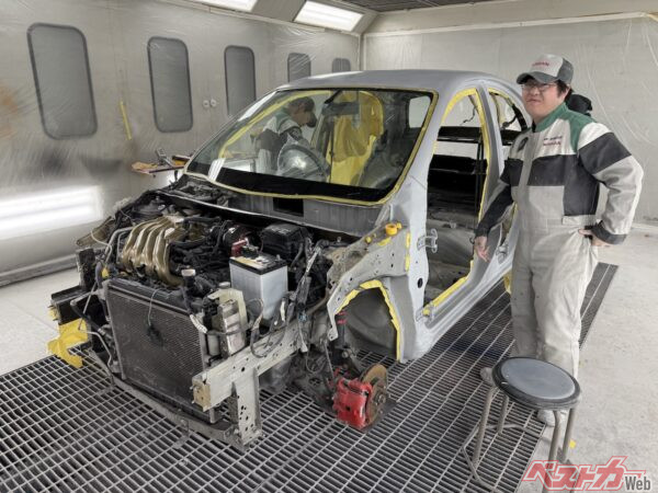 ウィンドウはマーチを感じさせる。しかしすごいのはリアなのだ