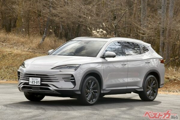 全長4775×全幅1890×全高1670mm。注目は価格。近いサイズのハリアーPHEVやアウトランダーPHEVよりも圧倒的に安い