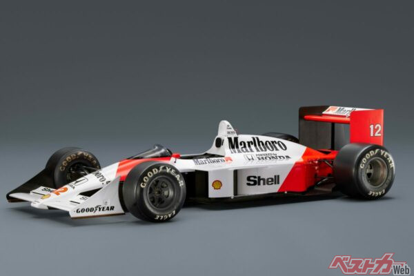 なじみのない人でもF1といえばこのクルマを思い出す人も多いだろう。マクラーレン・ホンダ MP4/4はいわゆるHパターンシフトだった