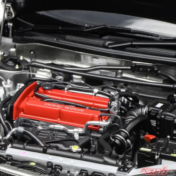 定評のあるエンジンルームの作りこみ