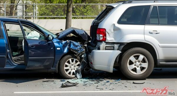 なんと任意保険に加入していないドライバーは約3割（Passionwith@Adobe Stock）