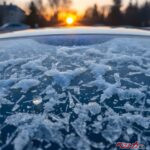 カチコチのフロントガラスにサヨウナラ！　アレをするだけでガラスの凍りつきが抑えられるの？