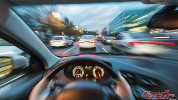 ゼッタイにするなあおり運転!!　あおり運転で事故を起こされたら保険はどうなる？　泣き寝入り被害者をださないために！