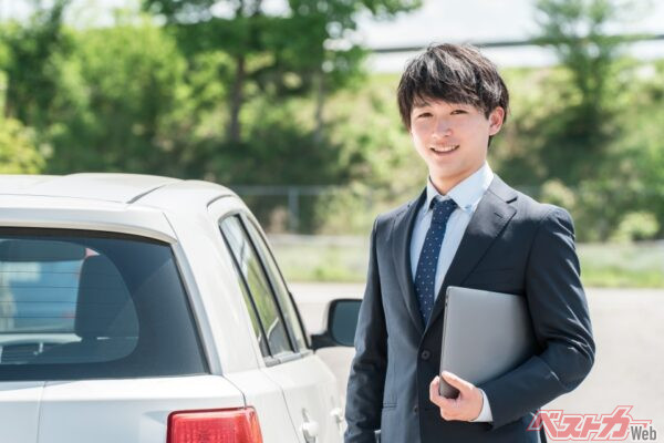 売ることだけが仕事じゃない！　意外と知らないディーラー営業マンの1日