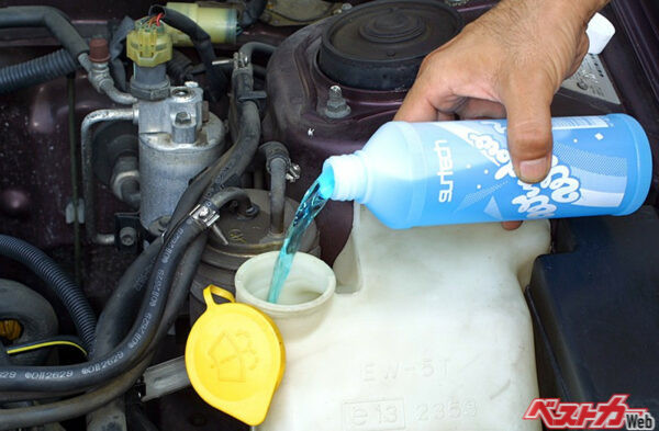 ウインドウオッシャー液は凍結防止効果を謳った商品を選ぼう