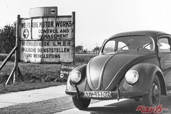 戦前のドイツの国民車構想から誕生したフォルクスワーゲン・タイプ1。その基本的な構想とデザインはフェルディナント・ポルシェ博士が行った