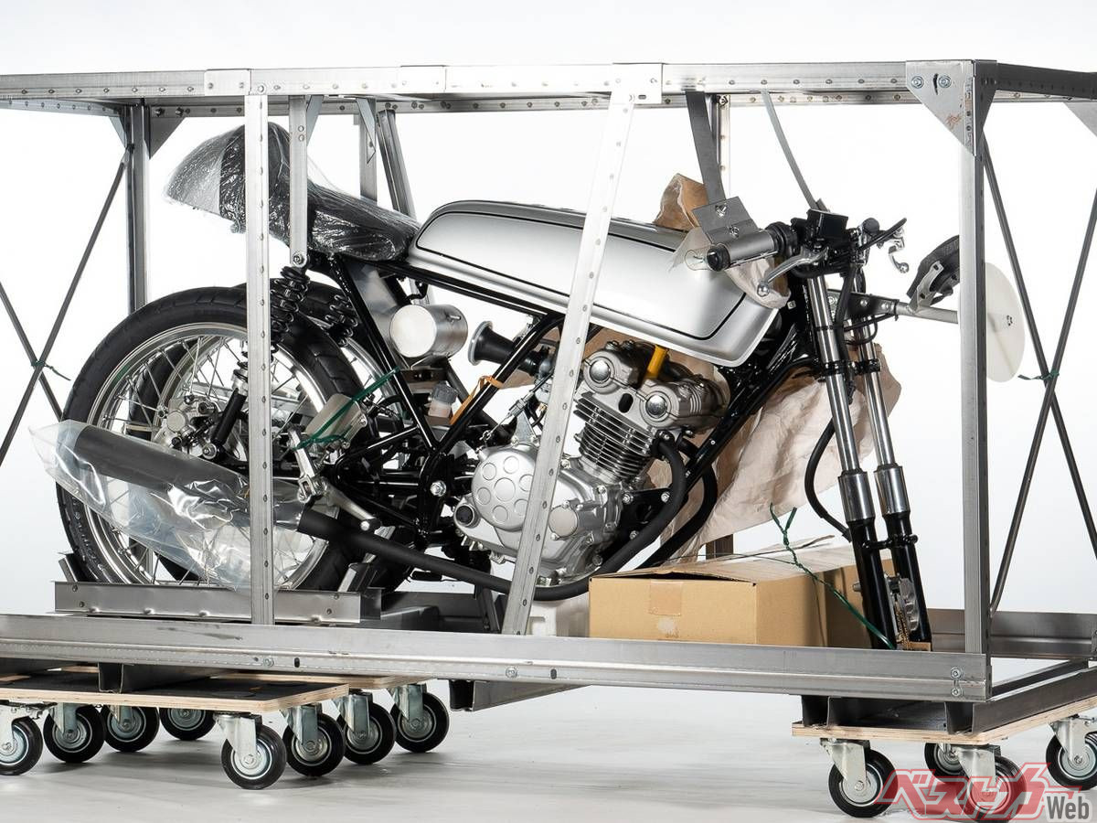 ホンダ「ドリーム50R」箱入り新車がベルギーで発見される オークション 