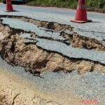 揺れが収まるまで車内待機が鉄則!!　運転中に地震が起きたらどうすれば!?　専門家に聞いてみた