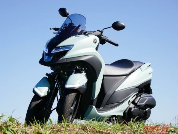 【試乗】「LMW」第一弾のトリシティ125が新スタイルに！　ナビアプリと連携し、利便性も向上！！