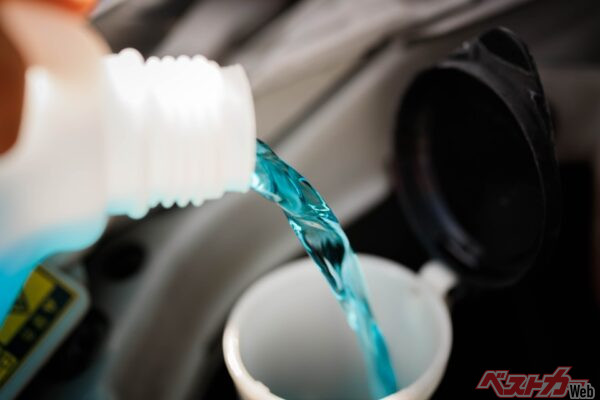 愛車の寿命を縮めるのは「寒さ」!? 知らないと後悔する「冬のトラブル防止策」