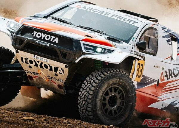 「オープンカントリー」がついに最上級クラスに!!!　新年の「ダカール」は市販車”ランクル”と超絶”ハイラックス”に大注目