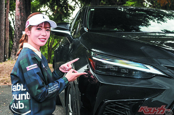 鋭い目に惹かれました!