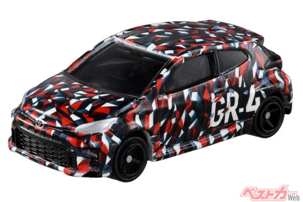 会場ではイベントモデルとしてカモフラ柄のGRヤリスが販売されるほか、片岡氏のトークショーも実施される