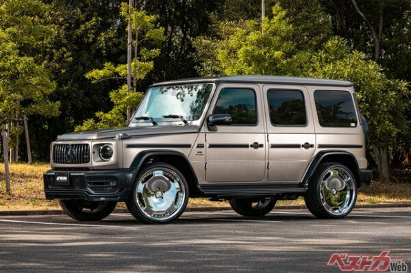 高級かつ大型なクルマであっても決して負けない、それどころかより高級感を引き出してくれる