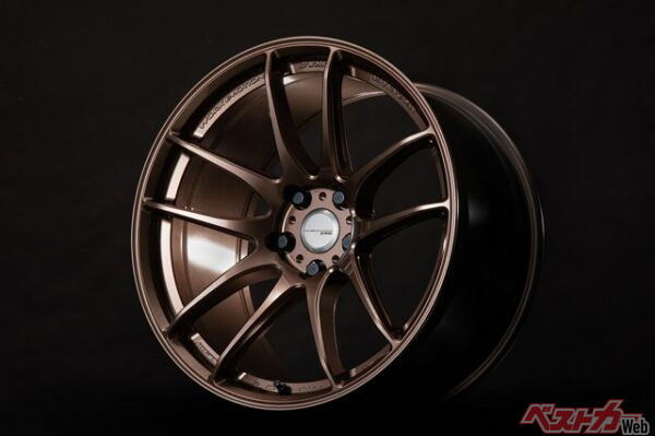 デザインの継承性はあるもの、細かな部分で数多くの工夫がなされている