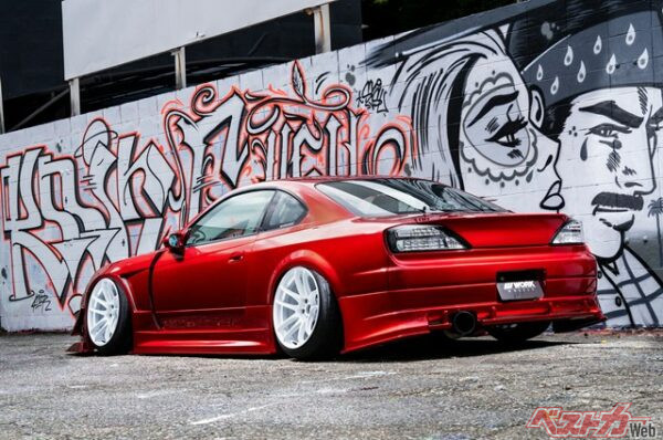 映える白系ももちろんラインナップ！