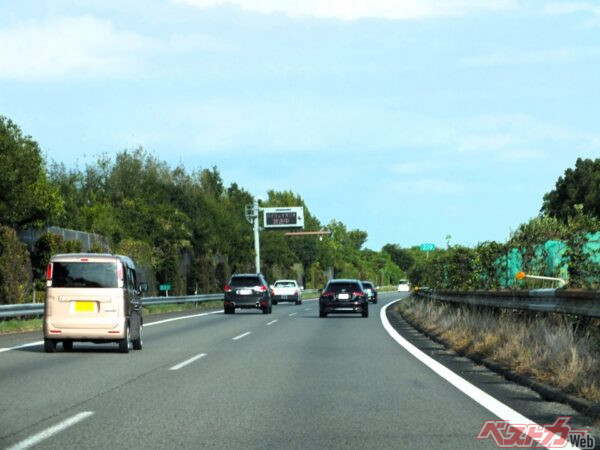 雪道走行は少数派！　スタッドレスタイヤで乾燥路を安全に走る3つの注意点