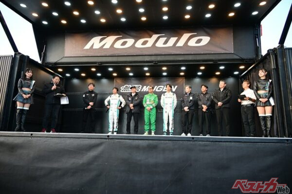 Modulo Nakajima Racingの中嶋悟監督、伊沢拓也選手、大草りき選手やARTAの土屋圭市エグゼクティブ・アドバイザーらが集結