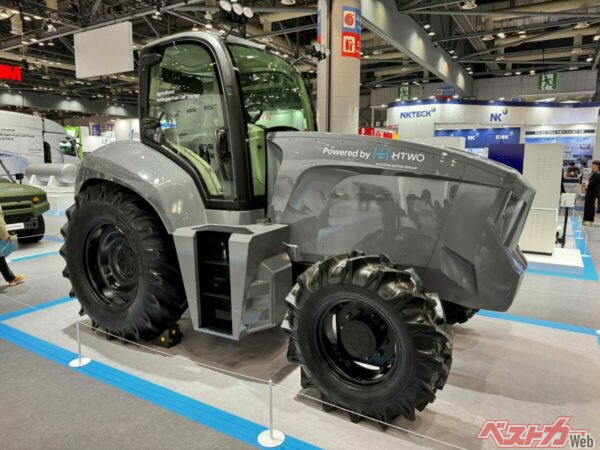 なんと交通や物流・運輸方面だけでなくトラクターまで！