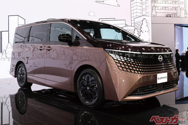 ジャパンモビリティショー2025で公開された新型日産 エルグランド