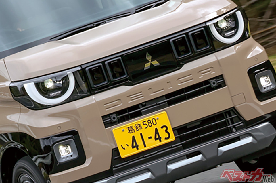 脅威の販売台数を逆転できるのか!? 三菱 デリカミニはホンダ N-BOX JOY
