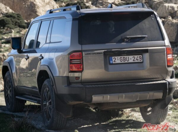 世界のあらゆる悪路を走破してきたランドクルーザー。電動化によっても、その性能は一切失われていない