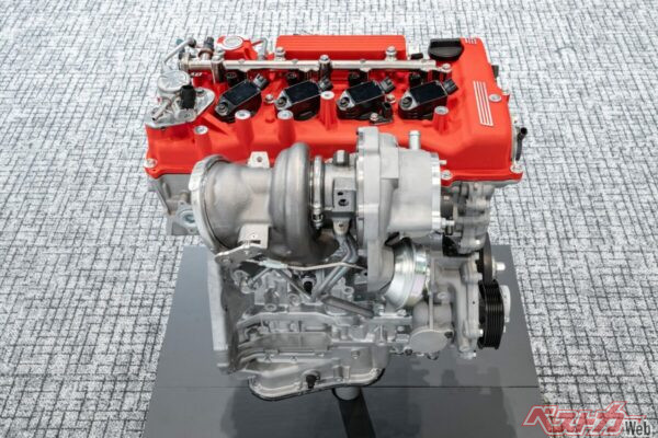 搭載が濃厚な2L直4エンジン。開発が公になっているターボではなくNAが有力だ