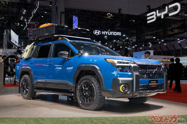 スバル アウトバック ウィルダネス。日本導入についてはまったくの白紙であるため参考出品という形で展示