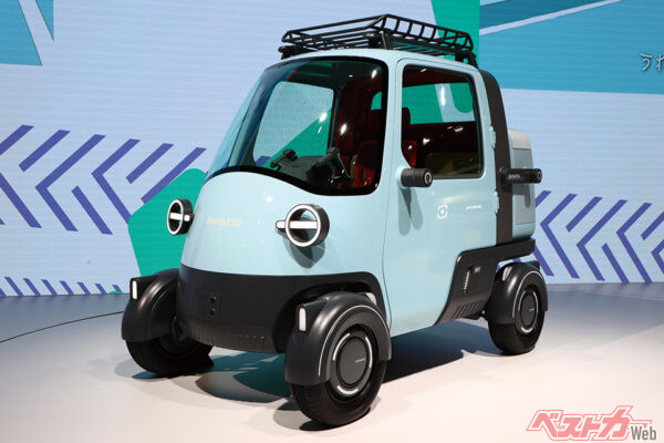 ダイハツ ミゼットX。初代ミゼットは1957年から1972年まで生産され、1996年から2001年に「ミゼットII」として復活。ミゼットシリーズとして3度目の登場となる