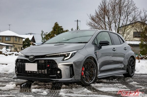 七木田さんのGRカローラはGROW Designのエアロを装着しているだけだが、ダウンサスとアルミホイールが気になるという