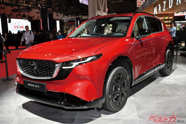 マツダ CX-5(欧州仕様)。ひと足早くヨーロッパ仕様が上陸。日本登場は2026年を予定している