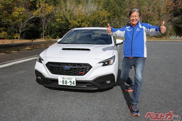 往年のスバルジャンパーを押し入れから引っ張り出して着込んだ国沢親方