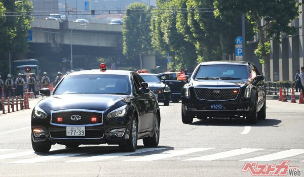 2019年5月に国賓として来日した際にはフーガ警護車が前駆を担った