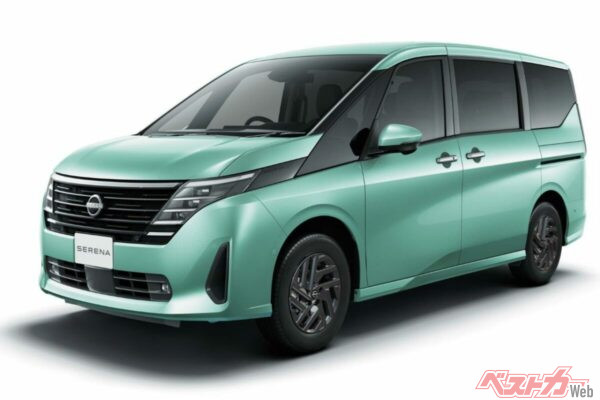 新色の「アクアミント」はキューブにも採用されていた人気色だ