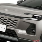 トヨタ初採用!!　新型RAV4の立体的ヘッドアップディスプレイがスゴイ!!　日本精機の技術が光る!!