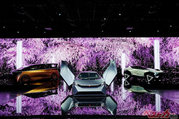 創立90周年ということもあり、より特別感が演出される空間となった