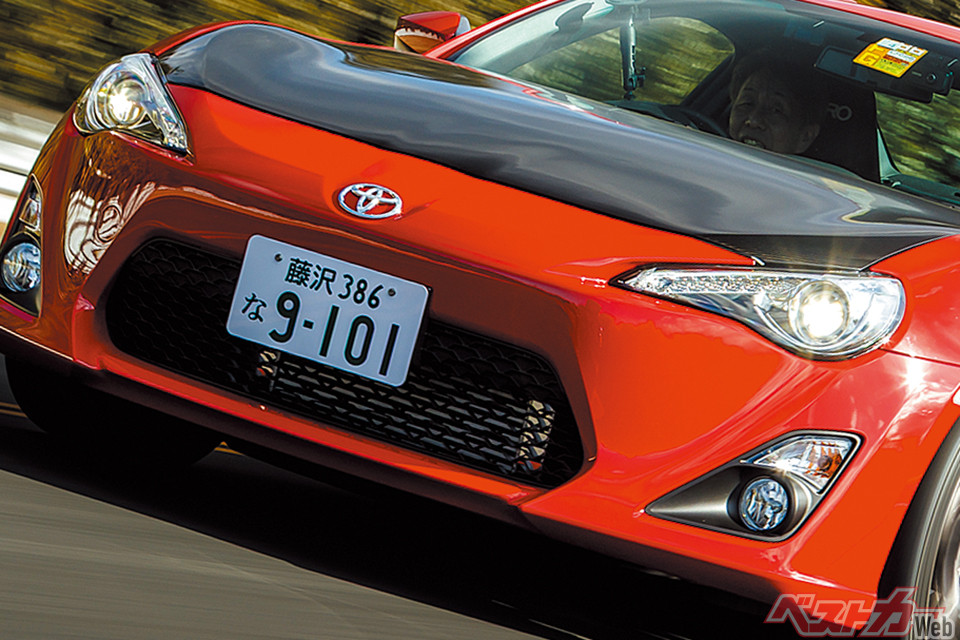 MFゴースト』3rdシーズン放送記念!! カナタの86GT ザ・ペニンシュラ