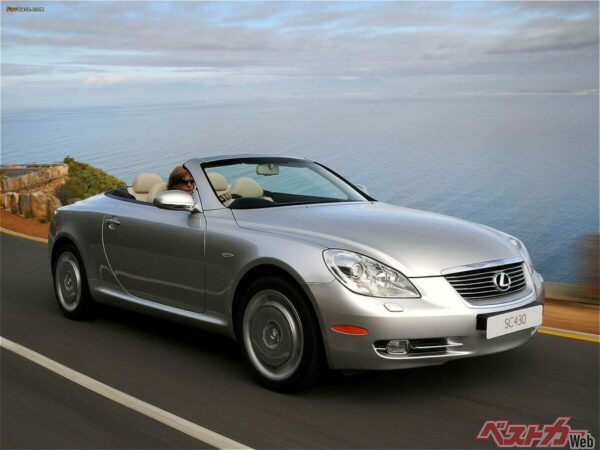 レクサスSC。初期はソアラとして販売された
