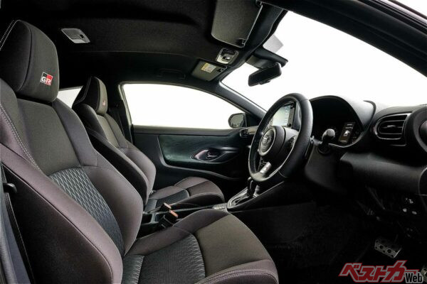 内装もスポーツ心を沸き立たせる！