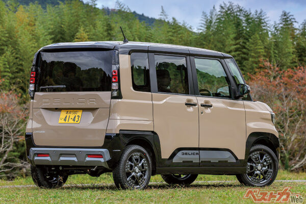 車台のベースは前型からキャリーオーバーだが、車体骨格などを見直し、剛性が上がり質感も向上した