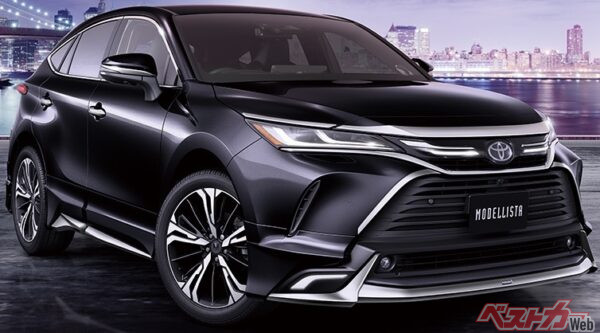 人気のモデリスタエアロを装着したハリアー